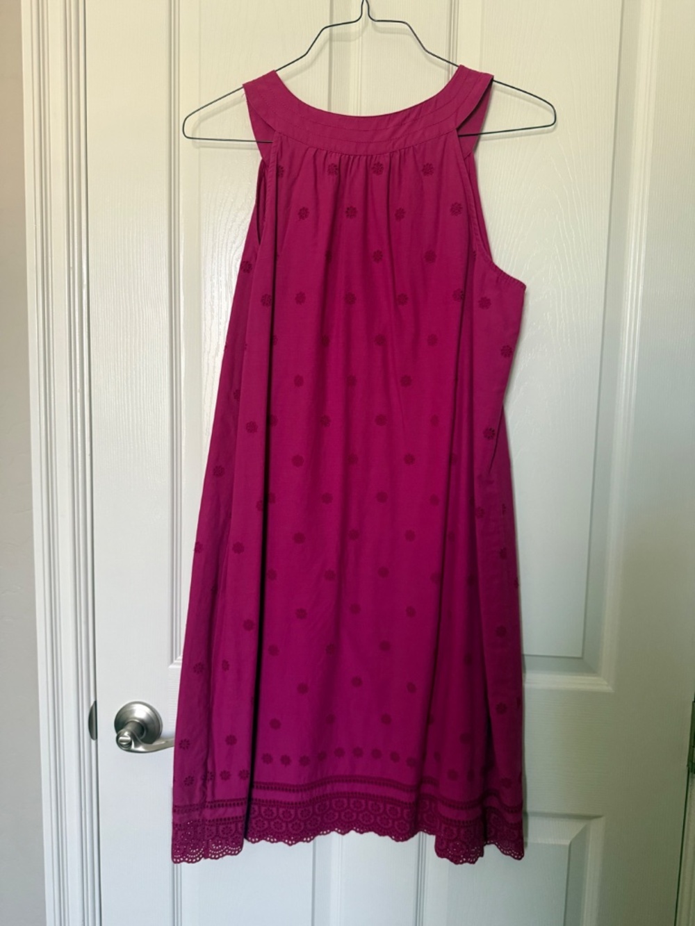 Tommy Bahama Fuchsia Sz L Sleeveless Dress Lace and embroidered details - Picture 3 of 3